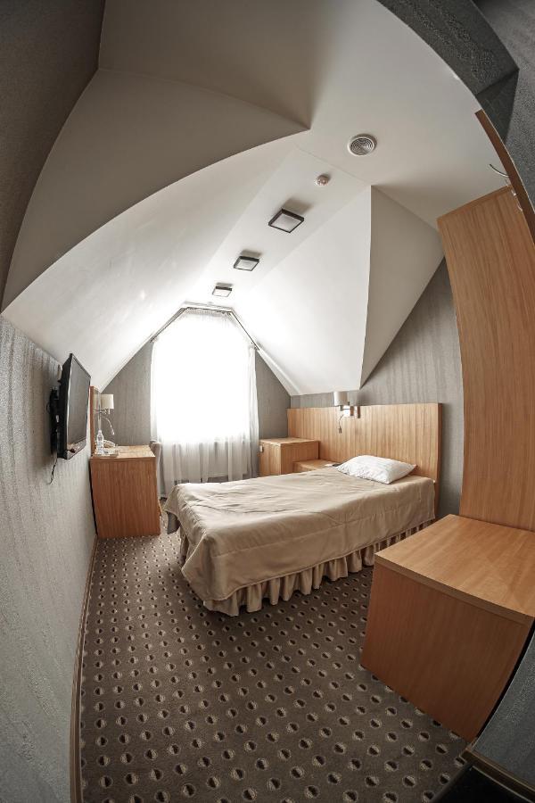 Kolobok Hotel Kniahynynok Ngoại thất bức ảnh