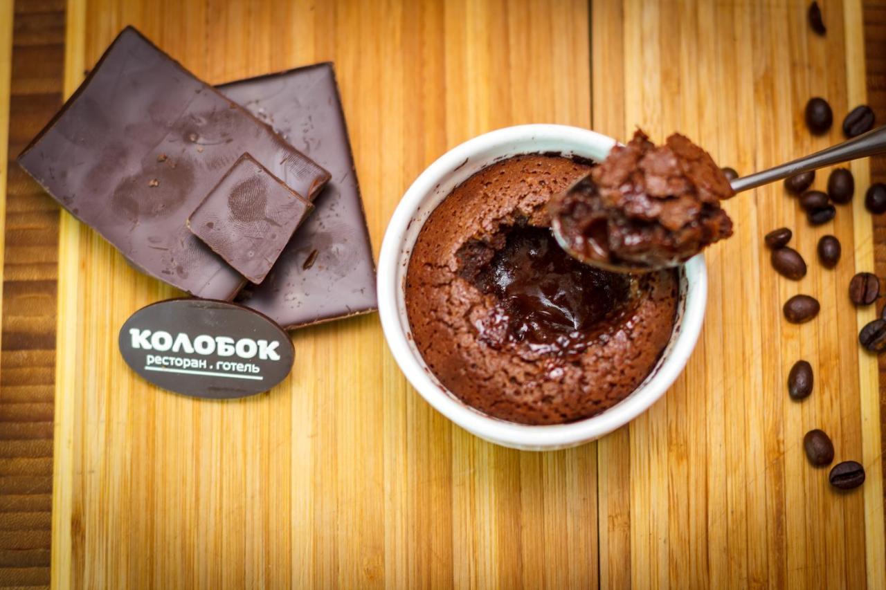 Kolobok Hotel Kniahynynok Ngoại thất bức ảnh