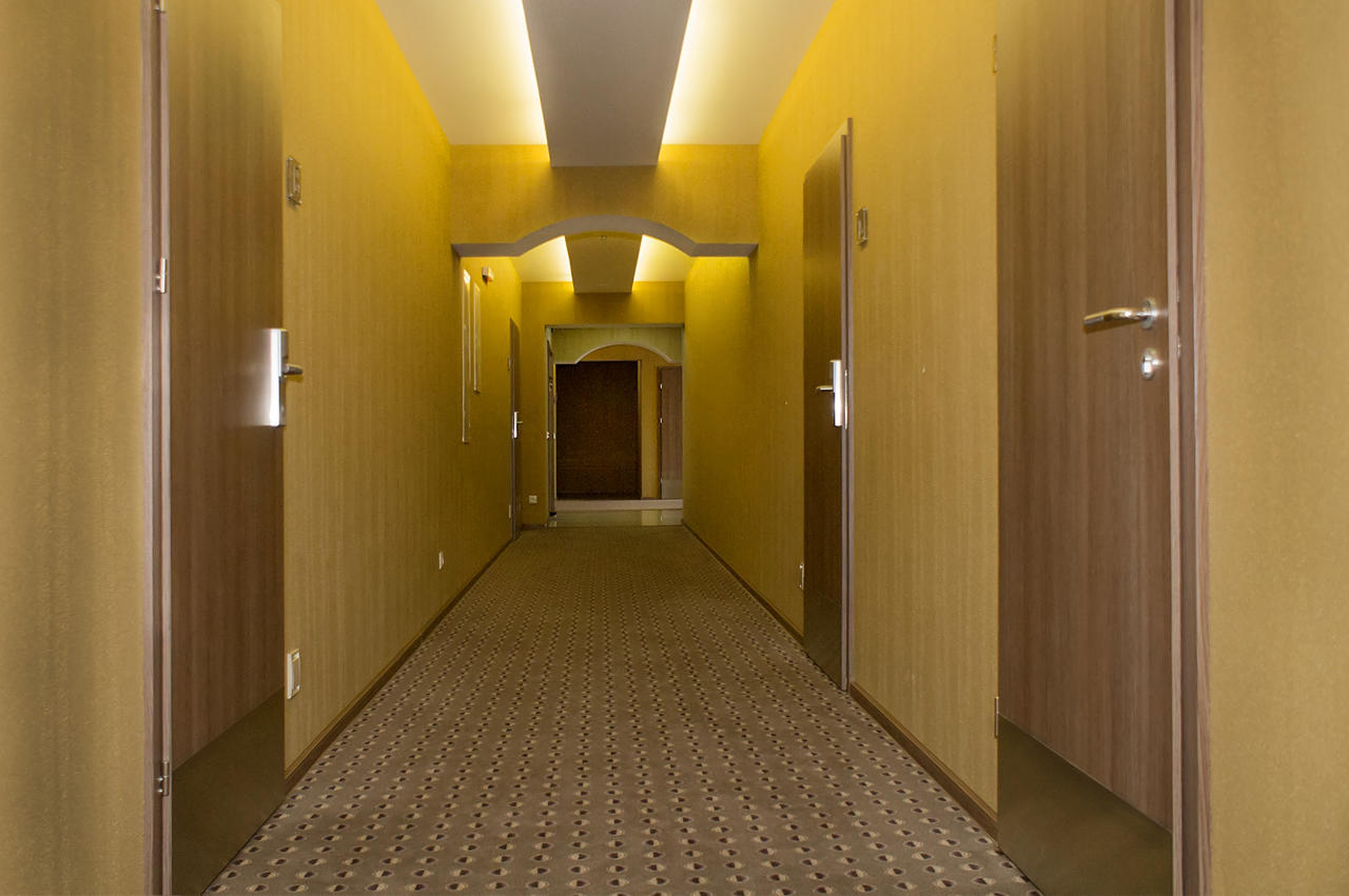 Kolobok Hotel Kniahynynok Ngoại thất bức ảnh