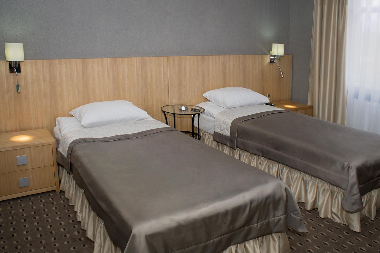 Kolobok Hotel Kniahynynok Phòng bức ảnh
